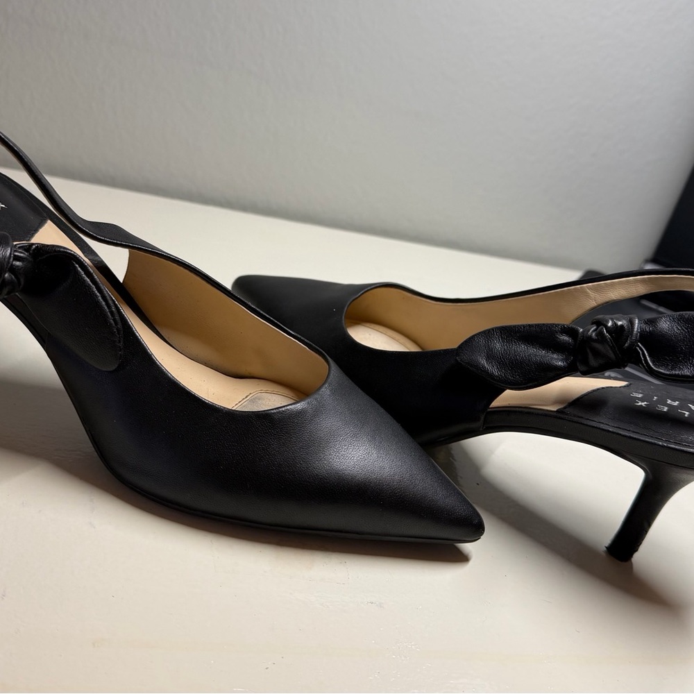 Alex Marie Black Pointed Toe Heels
